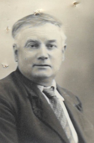 Ernest DELAVEAU