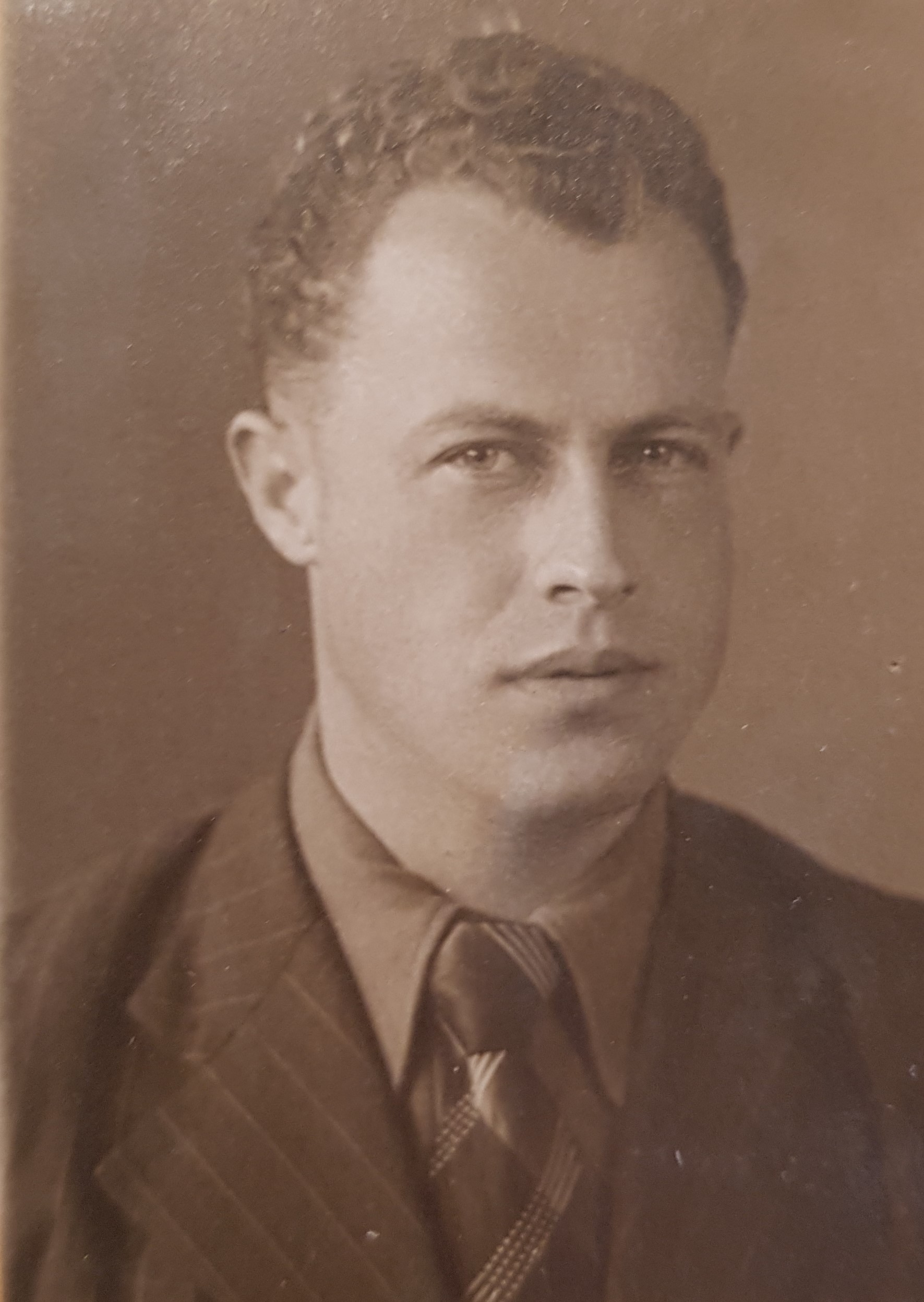 Armand PELISSIER